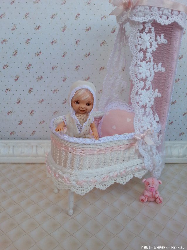Детка в колыбельке — Авторские миниатюрные куклы: лепка (фото 6)
