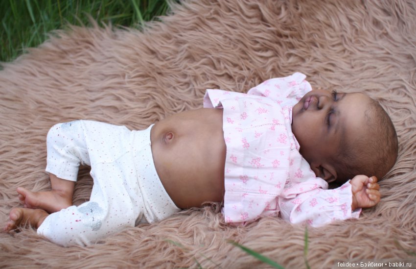 Ками-Роуз, Бабочка-Мулатка