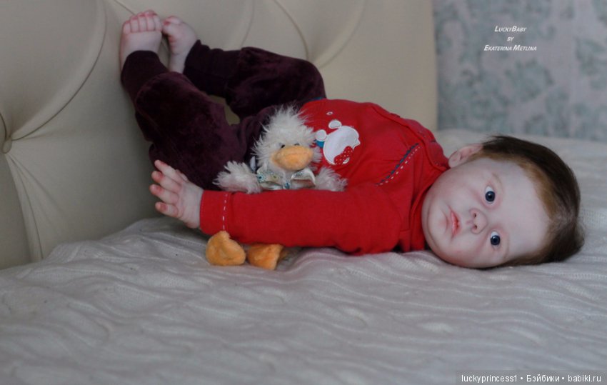 Лили-Марлен, девочка из одноименного молда скульптора Sylvia Manning