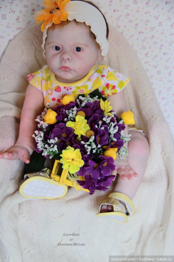 Лили-Марлен, девочка из одноименного молда скульптора Sylvia Manning