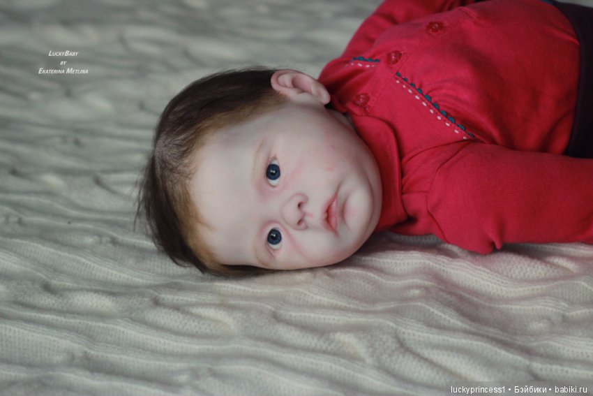 Лили-Марлен, девочка из одноименного молда скульптора Sylvia Manning