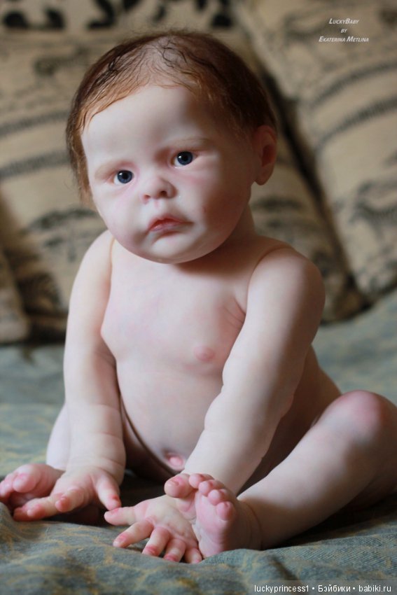 Лили-Марлен, девочка из одноименного молда скульптора Sylvia Manning