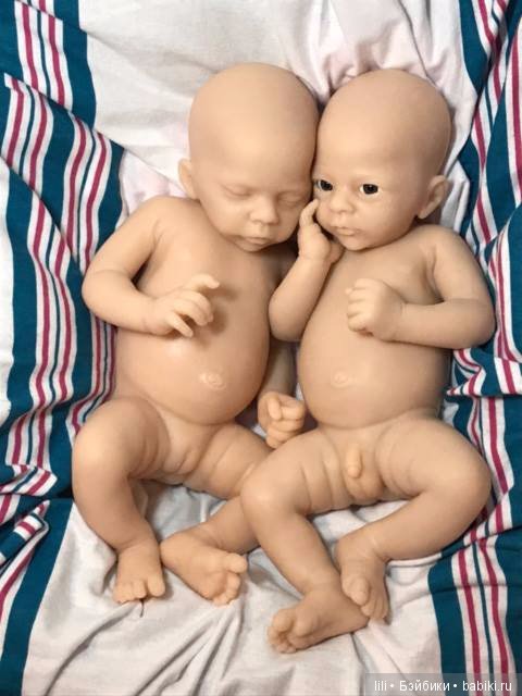 Силиконовые малыши Vivienne and Valentino у Laura Tuzio Ross (фото 3)