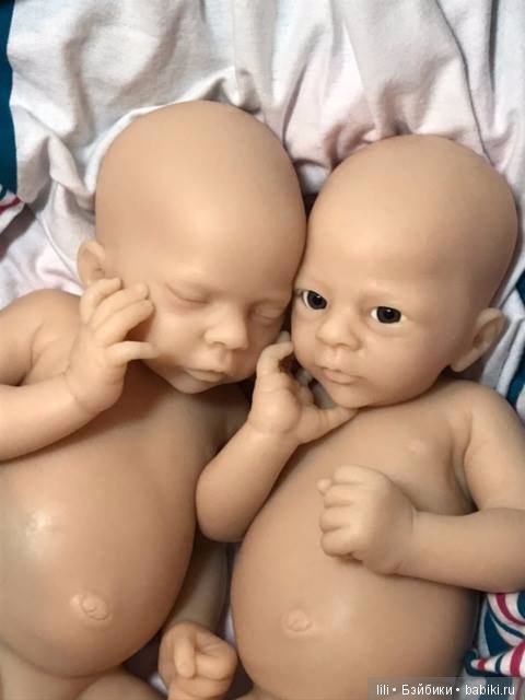 Силиконовые малыши Vivienne and Valentino у Laura Tuzio Ross (фото 5)