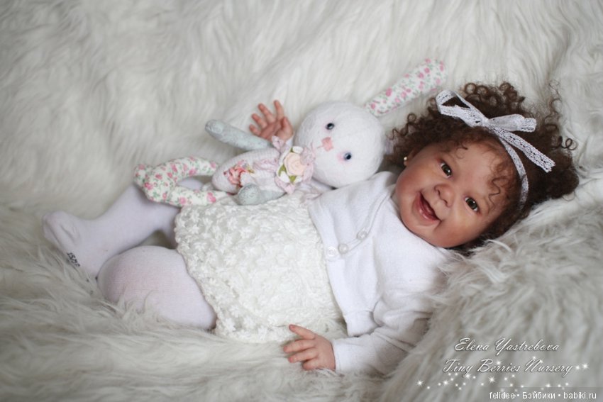 Мэйзи, малышка реборн кучеряшка (фото 3)