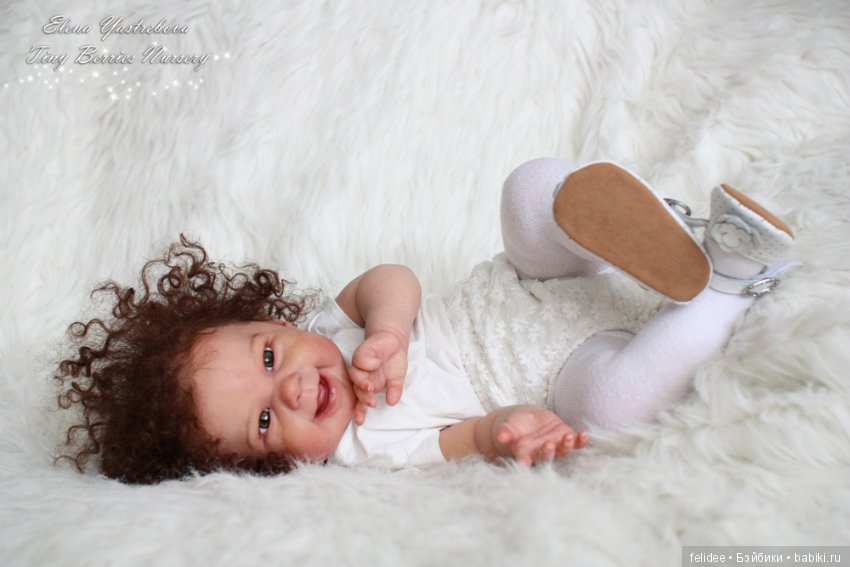 Мэйзи, малышка реборн кучеряшка