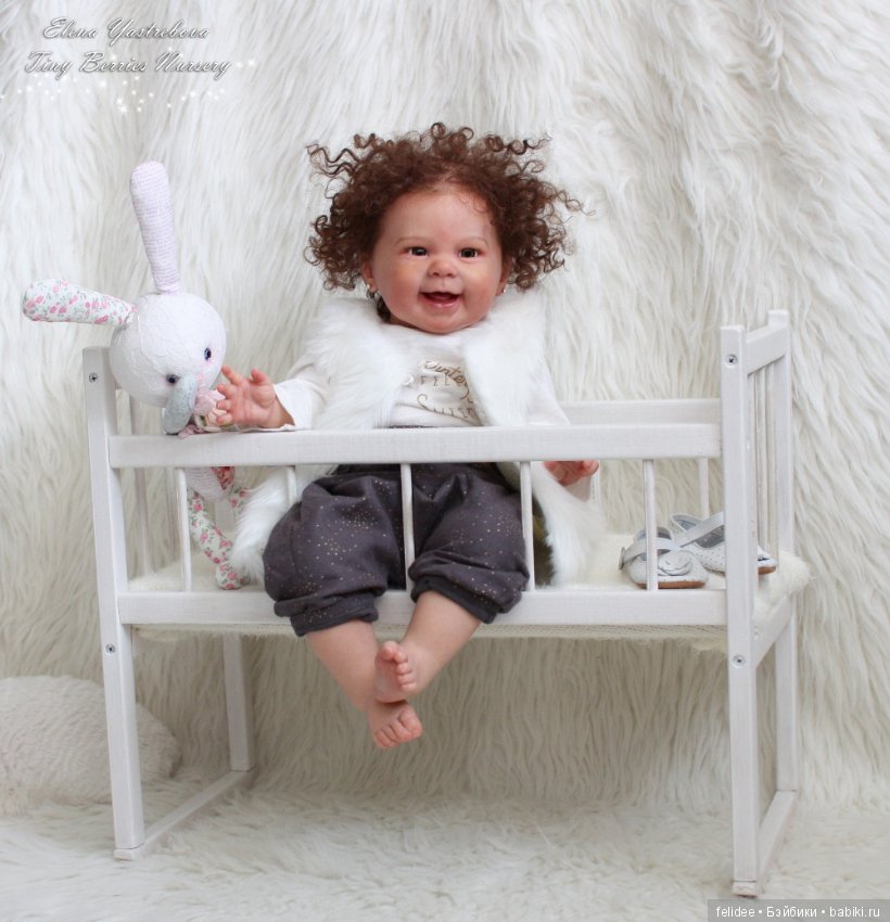 Мэйзи, малышка реборн кучеряшка