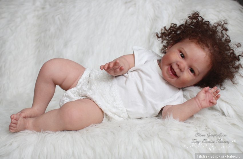 Мэйзи, малышка реборн кучеряшка