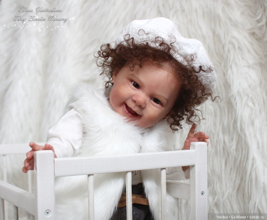 Мэйзи, малышка реборн кучеряшка