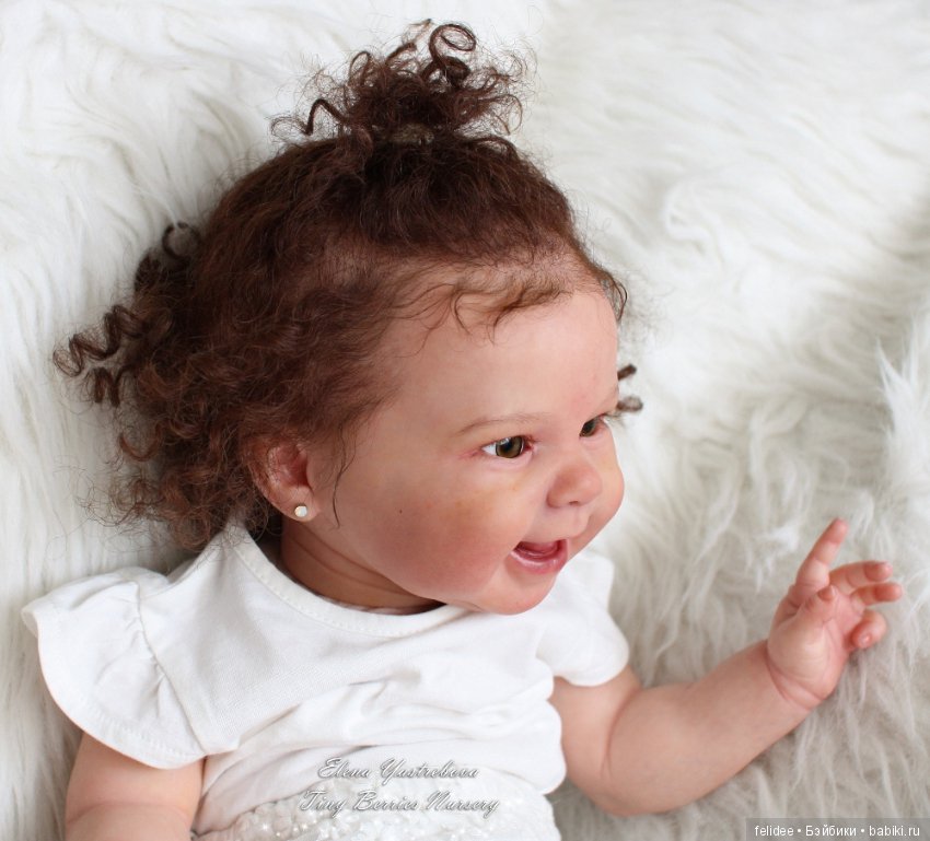 Мэйзи, малышка реборн кучеряшка