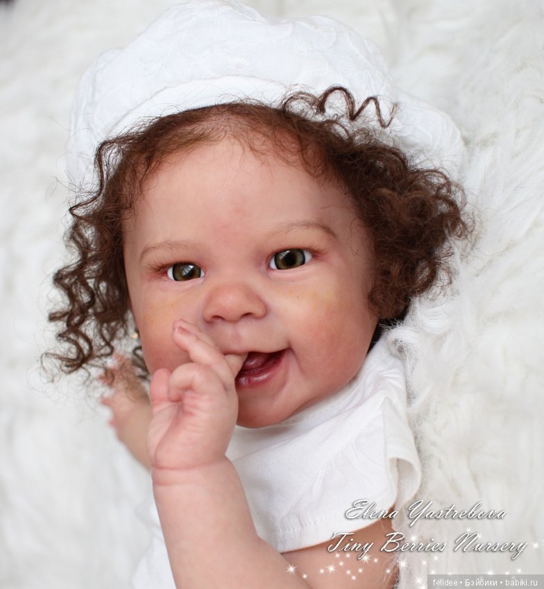 Мэйзи, малышка реборн кучеряшка