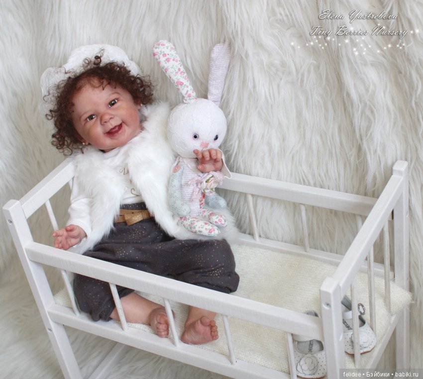 Мэйзи, малышка реборн кучеряшка