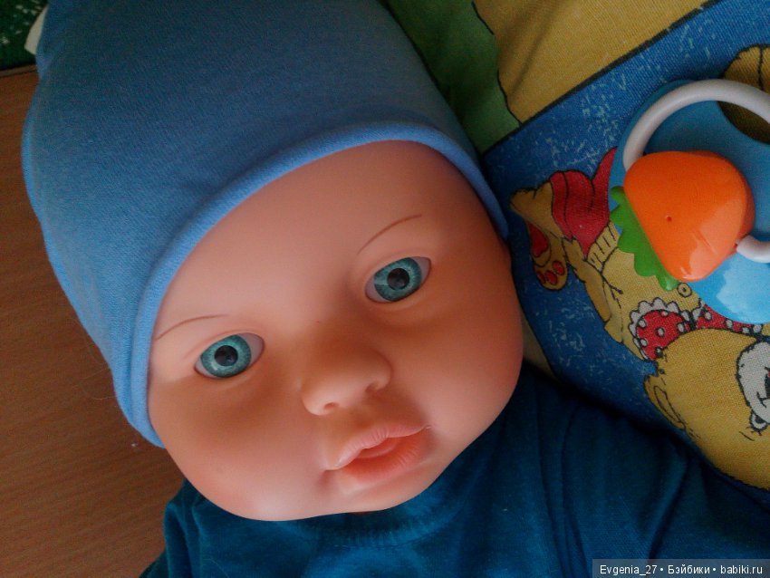 Любования топик. Саймон, мамина радость