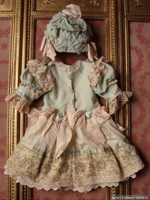 Кукольные и детские антикварные наряды (фото 5)