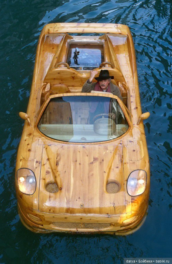 Livio De Marchi. Из дерева