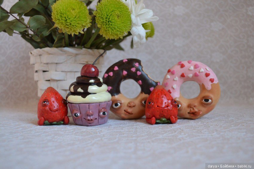 Аппетитные пончики из ливингдолла