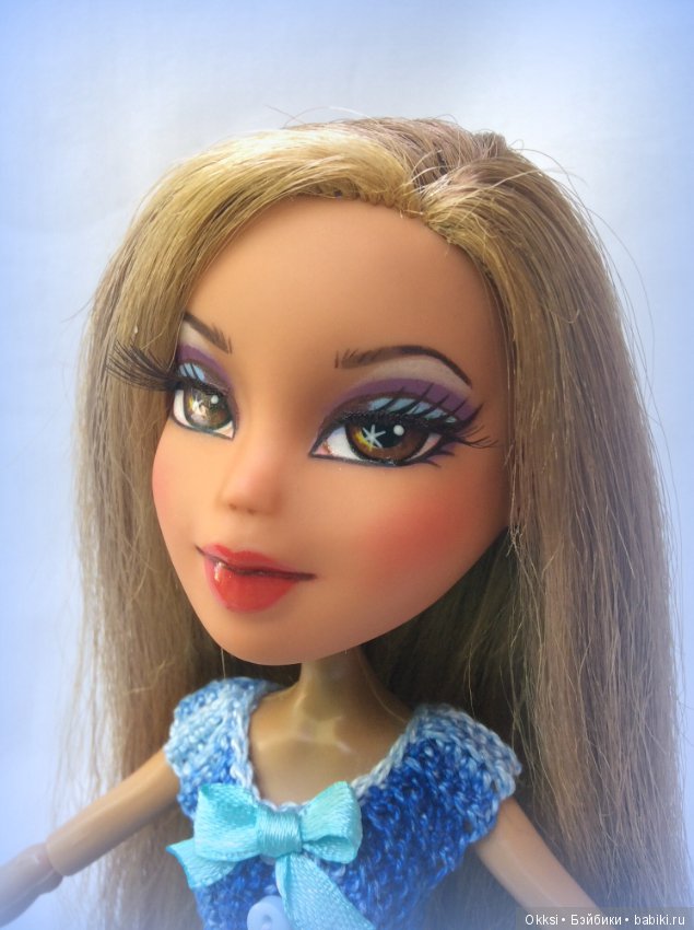 Осовремененная кукла Братц Ясмин 2005 года (фото 7)