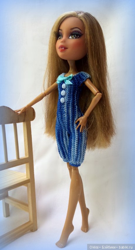 Осовремененная кукла Братц Ясмин 2005 года