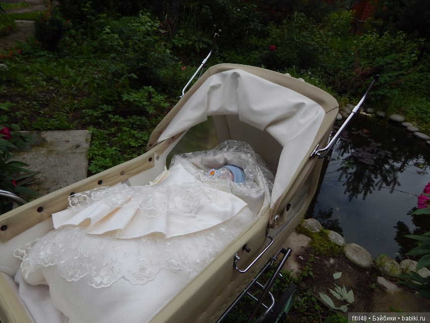 Ретро колясочка с окошками - Днепряночка