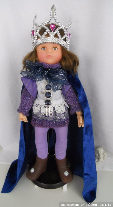 В тридесятом королевстве, там, где нет в помине короля