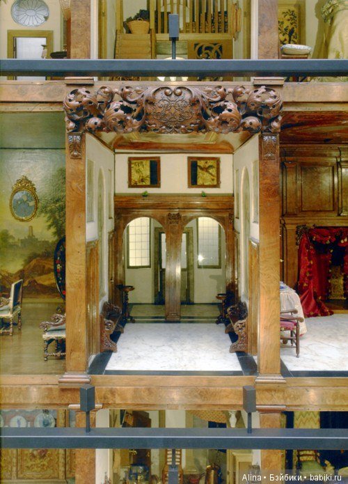 Антикварный кукольный дом Петронеллы Ортман