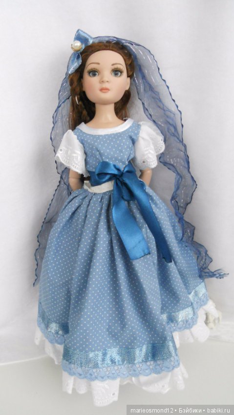 В тридесятом королевстве, там, где нет в помине короля