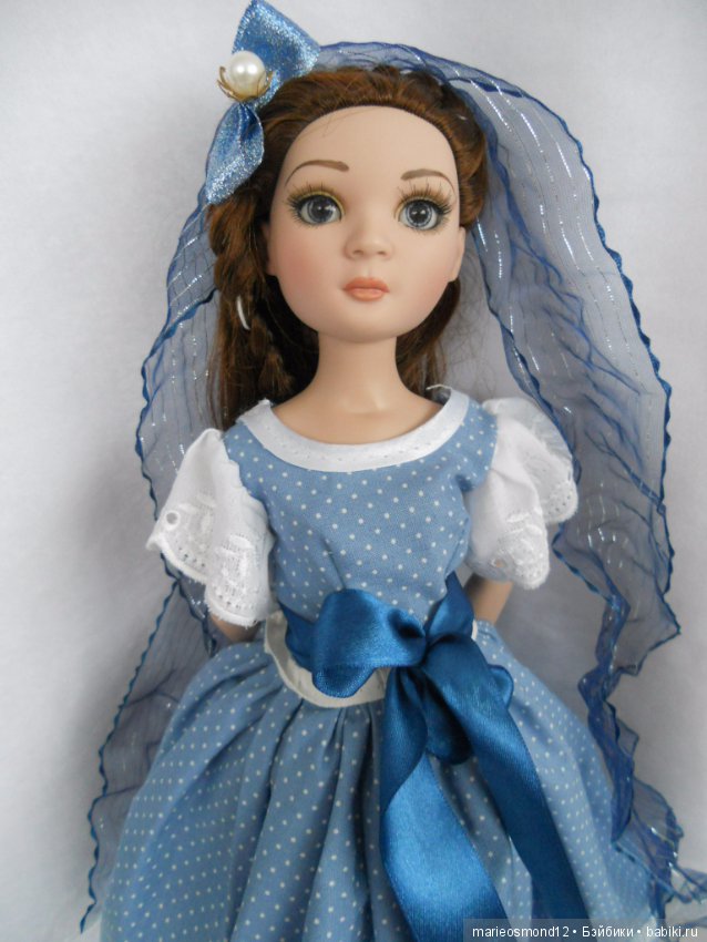 В тридесятом королевстве, там, где нет в помине короля