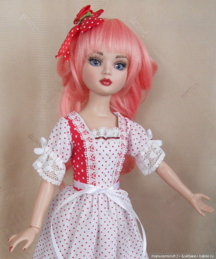 В тридесятом королевстве, там, где нет в помине короля