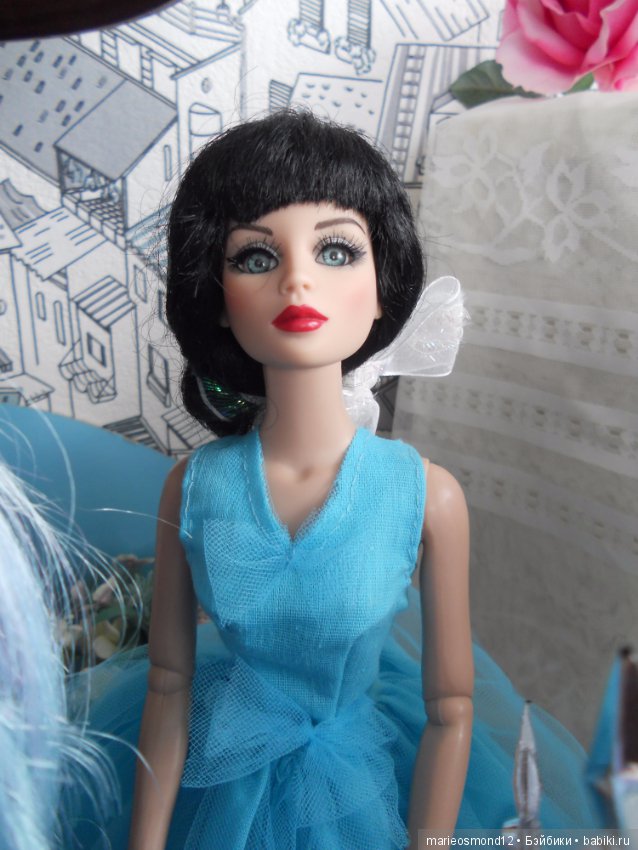 В тридесятом королевстве, там, где нет в помине короля