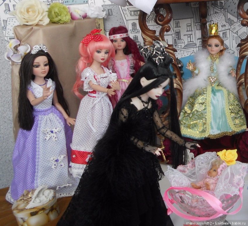 В тридесятом королевстве, там, где нет в помине короля