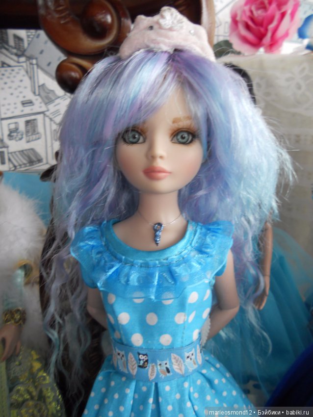 В тридесятом королевстве, там, где нет в помине короля