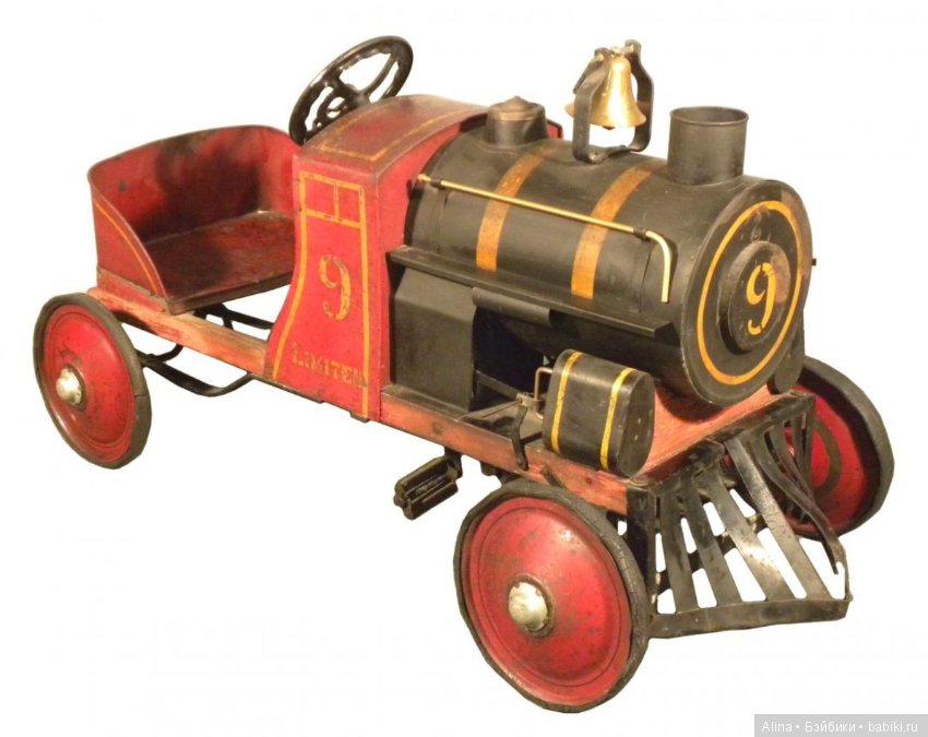 Антикварные педальные машинки