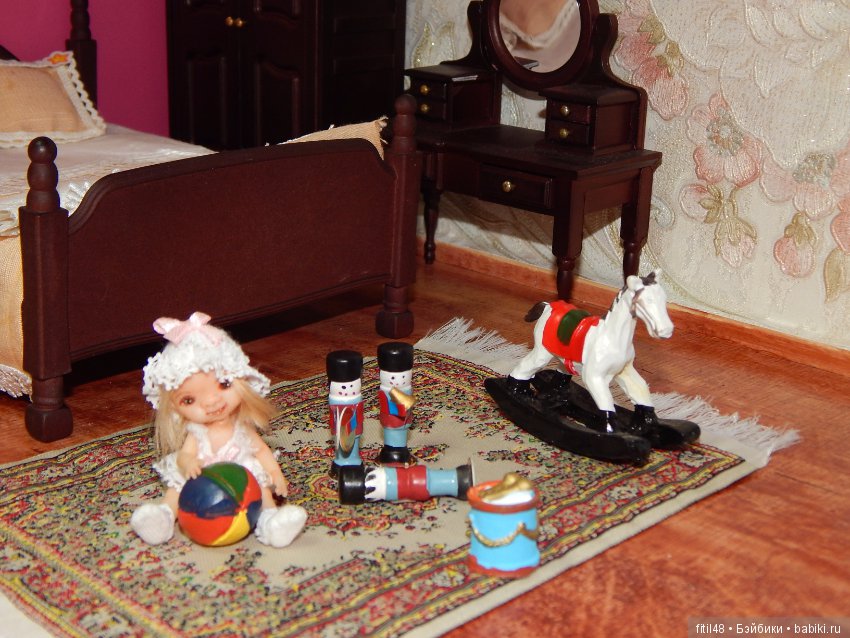 В дождливую погоду. Авторские куклы Нелли Губиной