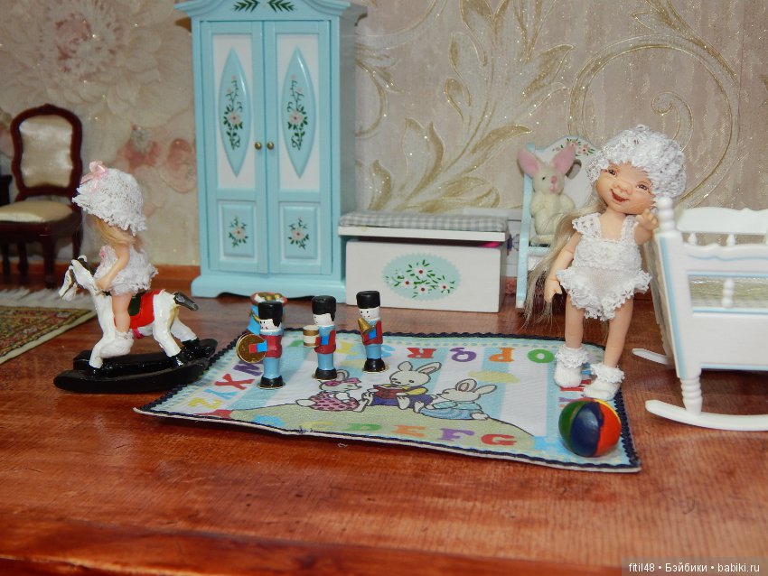 В дождливую погоду. Авторские куклы Нелли Губиной