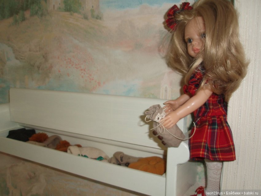 Полка-диван с отделением для хранения вещей (фото 3)