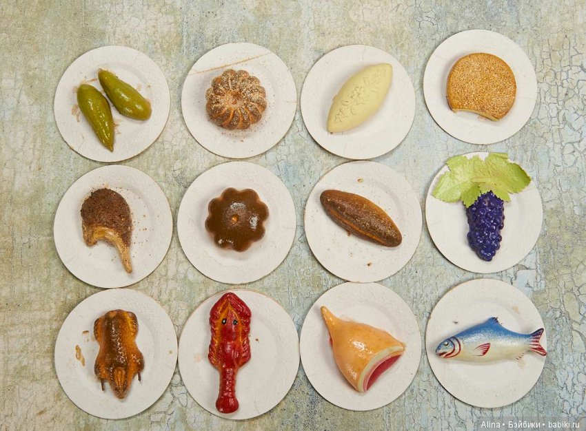 Кукольная миниатюра из папье-маше и композита