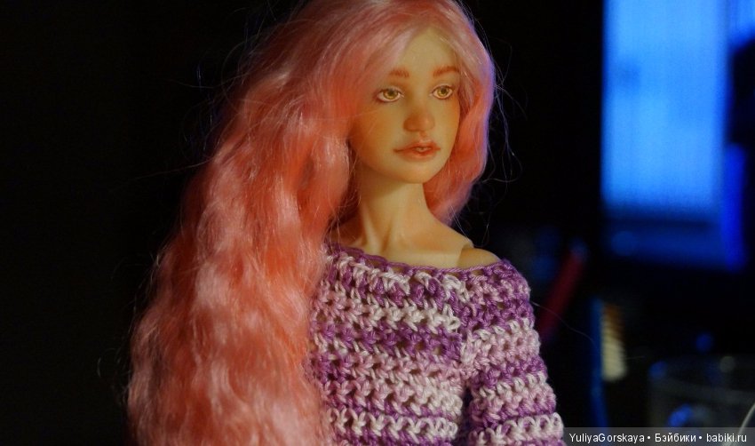 Аксессуары для куколки с розовыми волосами (фото 7)