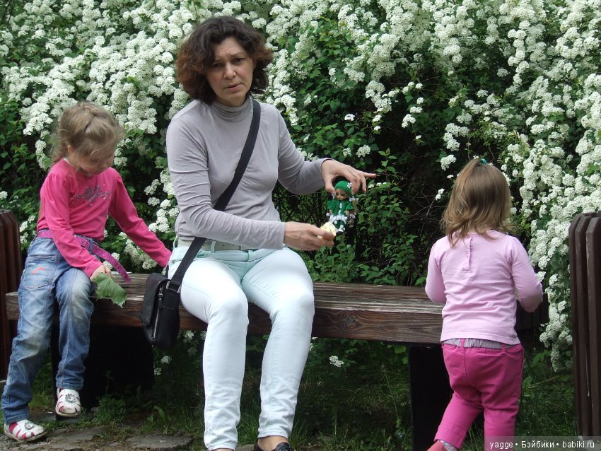 Гном-хранитель белого цвета