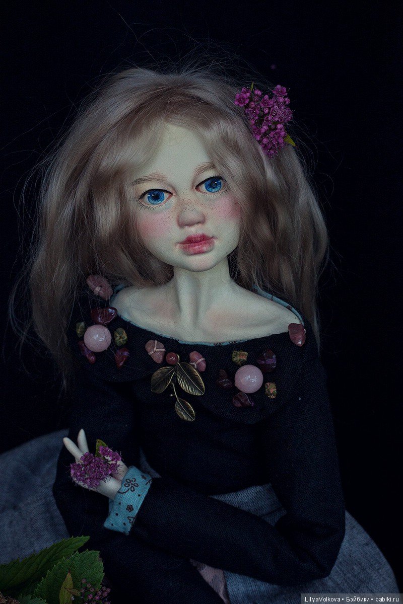 Виолетта. Авторская коллекционная подвижная кукла (фото 3)