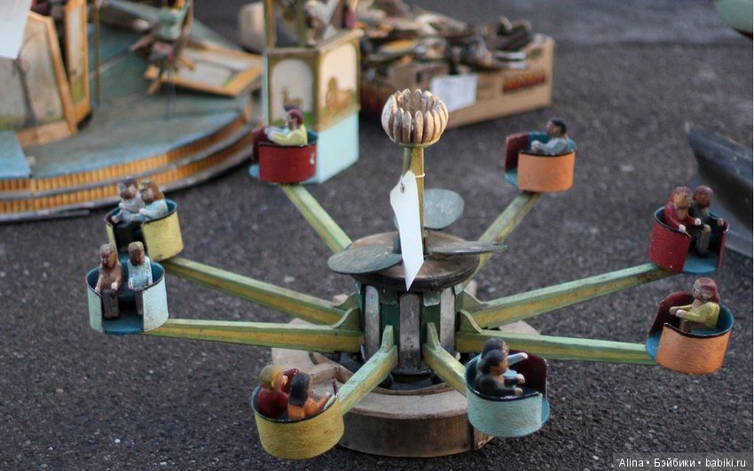 Карусели. Механические антикварные игрушки