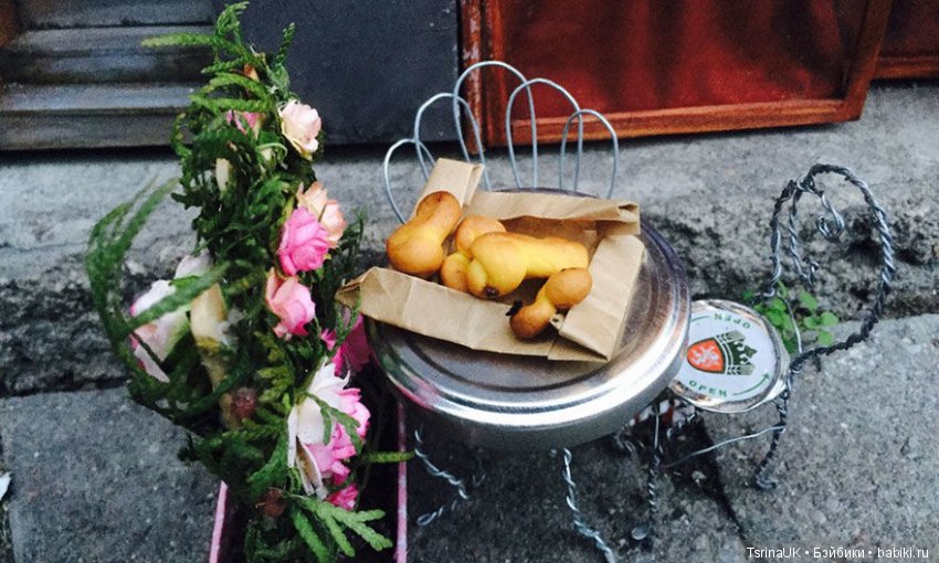 Кафе и магазинчик для мышек