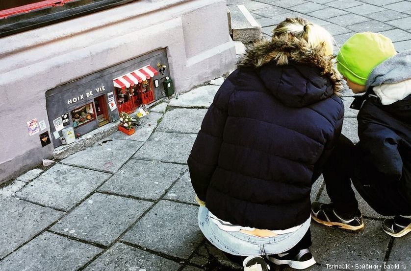 Кафе и магазинчик для мышек