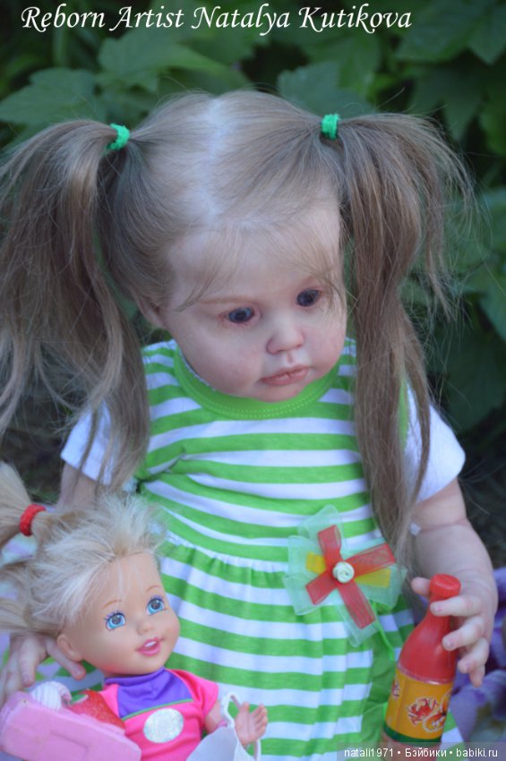 Франческа с Ариэлькой на прогулке