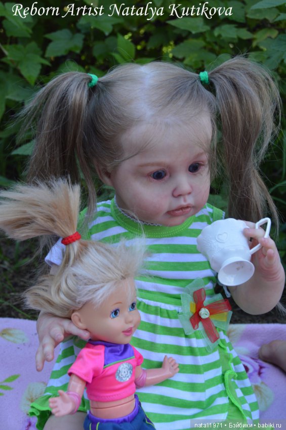 Франческа с Ариэлькой на прогулке