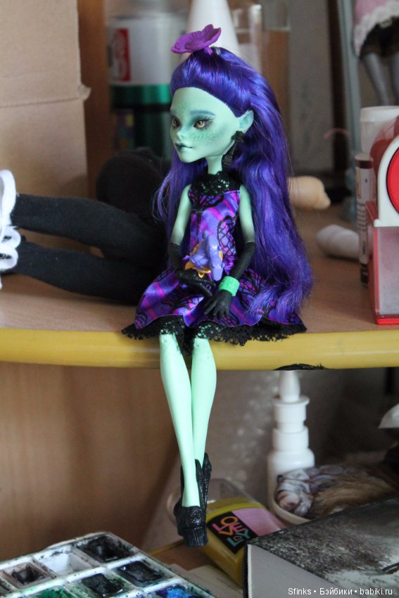 Новенькая покрашенная мамзель. Аманита ООАК (фото 3)