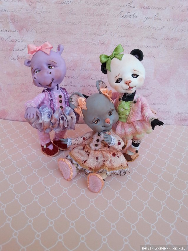 Стоят девчонки — Авторские миниатюрные куклы: лепка (фото 7)