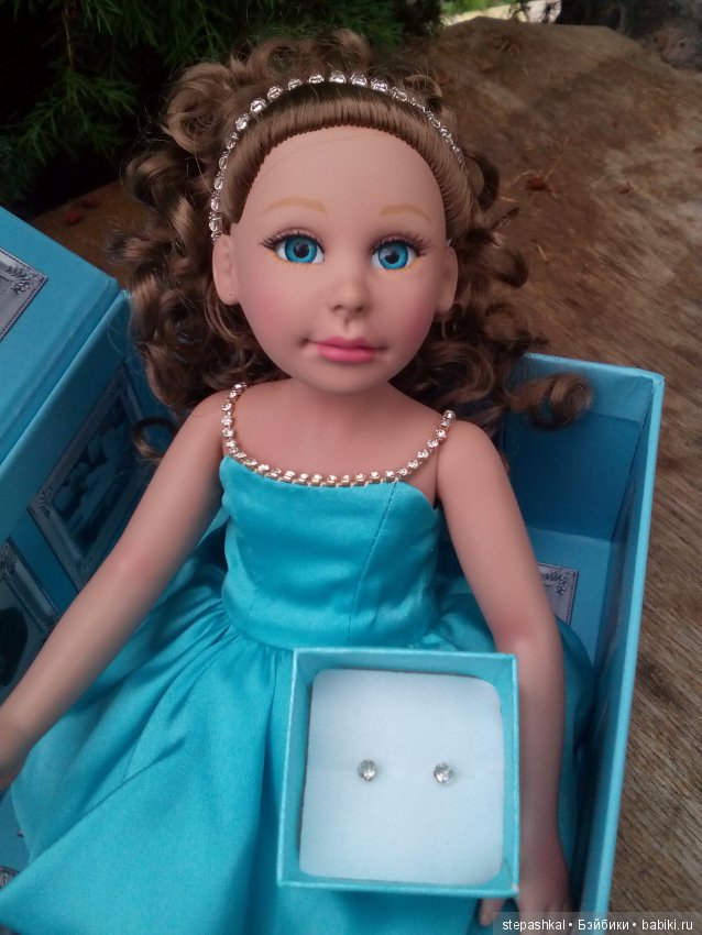 Неожиданный подарок ко Всемирному дню кукол (фото 6)