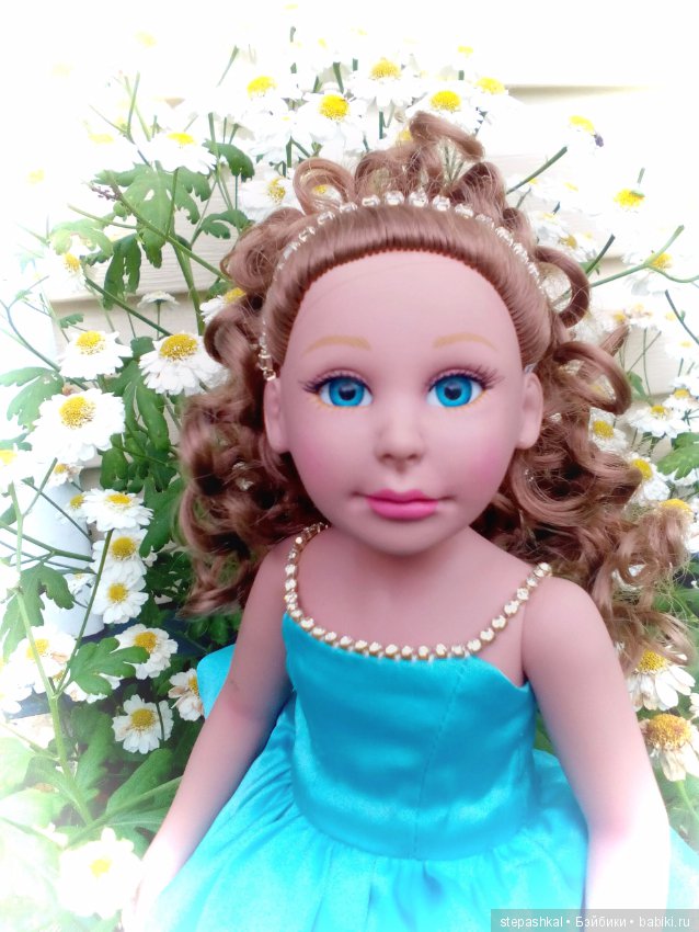 Неожиданный подарок ко Всемирному дню кукол