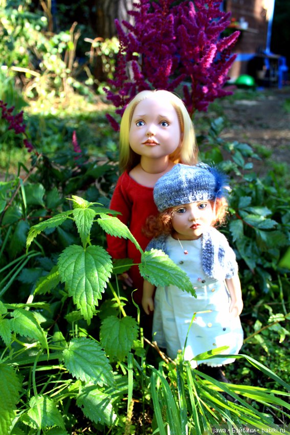 Три сестрички в саду . Коллекционные куклы ZWERGNASE (фото 3)