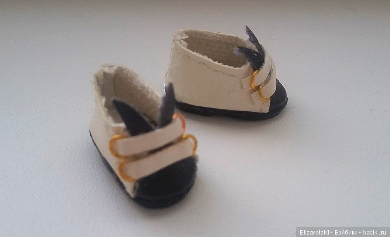 Не сижу без дела, руки делают обувь